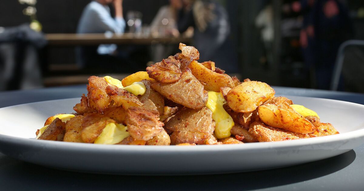 Roast potatoes will come out ‘crisp and crackling’ with this recipe