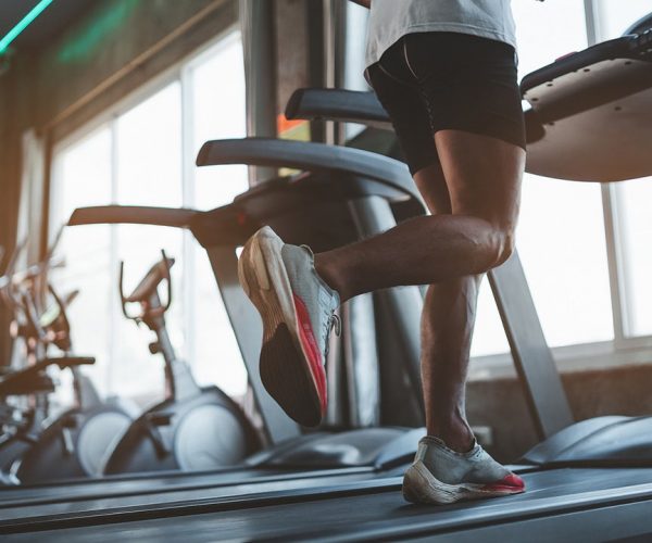 10 gifts for fitness enthusiasts who want to sleigh their new year workouts